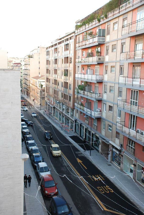 Hotel Dolce Sbadiglio 2 Cagliari Esterno foto